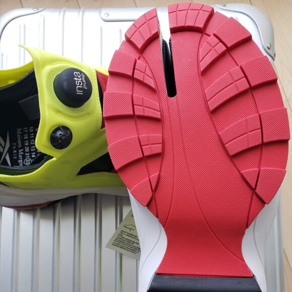 Maison Margiela x Reebok InstaPump Fury Tabi Chunky Sneakers Size 9 - Picture 5 of 9